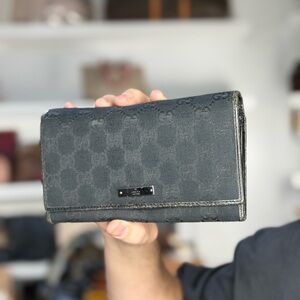 GUCCI TOM FORD KISSLOCK WALLET